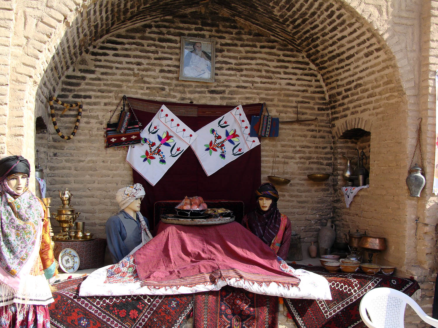 جشنواره همتی سبز در زمستان روستای مرندیز بجستان